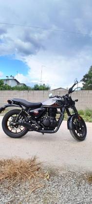 ROYAL ENFIELD HUNTER 350 